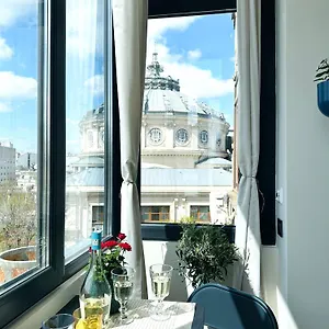 Harmony - Elegant Escape Near Ateneu Apartament