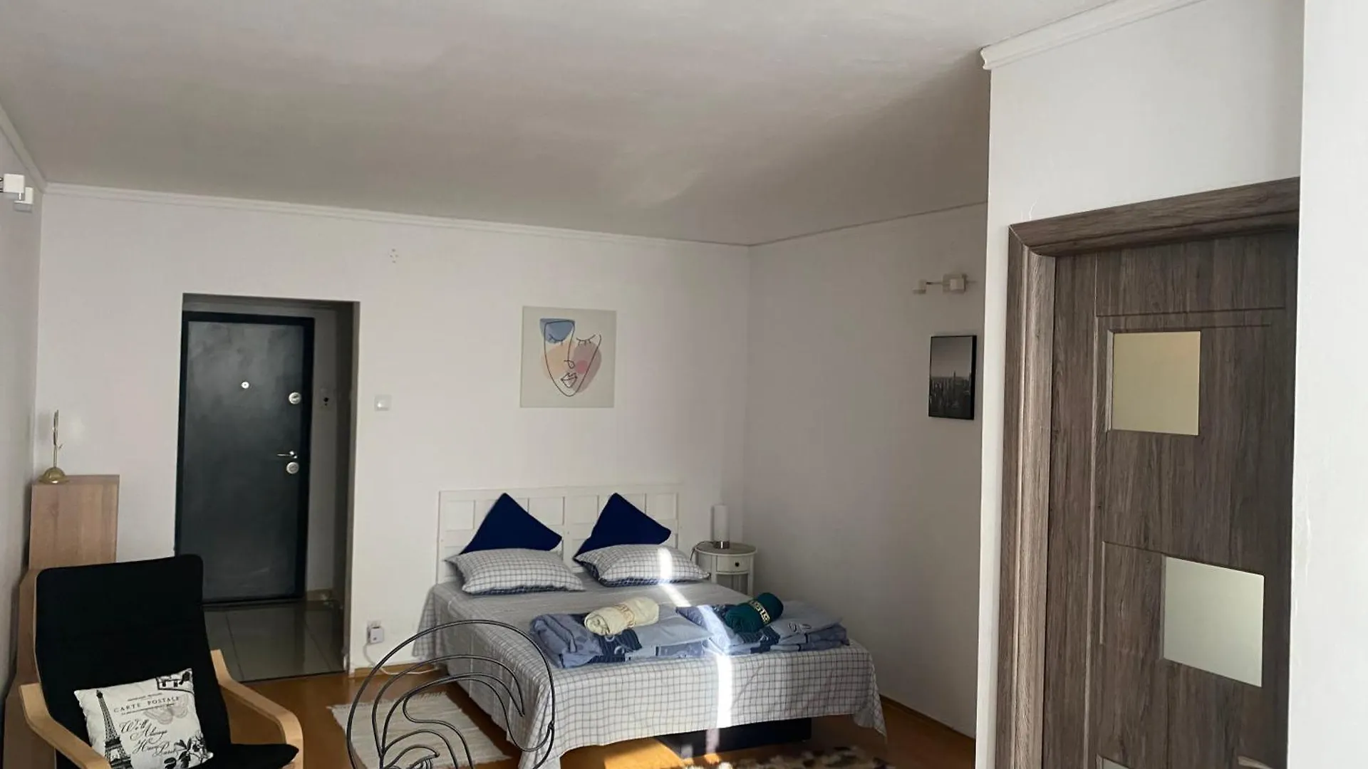 Apartament M3 Gorjului Bucarest 0*,  Romania